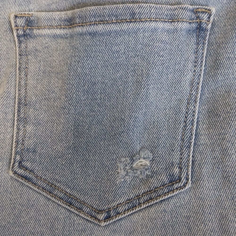 Altar’d State Distressed Straight Leg Raw Hem jeans size 27 - Picture 4 of 11